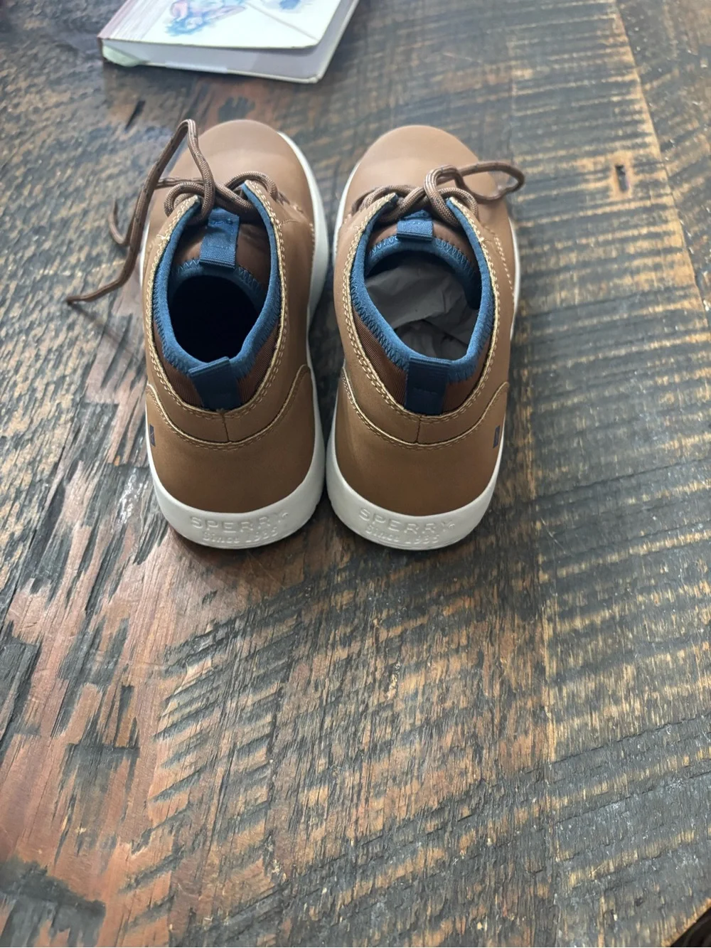 Sperry beige kids
